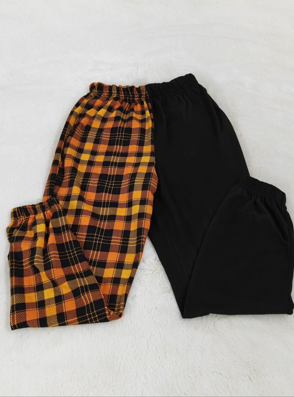 Plaid Two-Tone Joggers XS Black & Orange